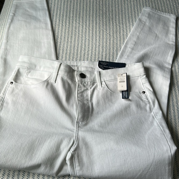 TALBOTS HIGH-WAIST JEGGING ANKLE JEANS